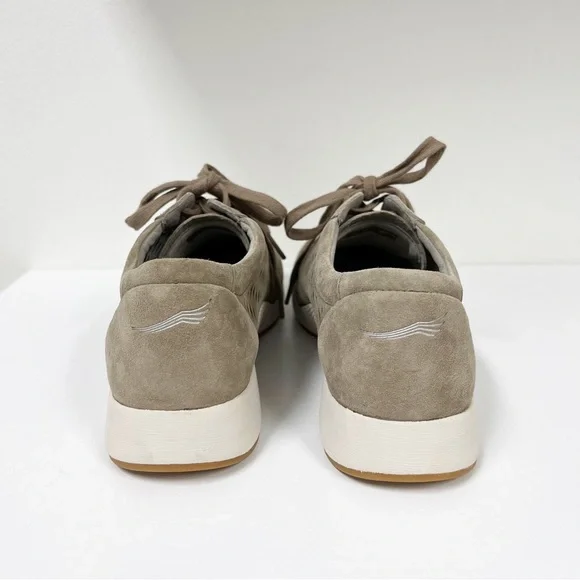 Dansko Suede Perforated Charlie Sneaker EUR 40 9.5-10 - Picture 2 of 7